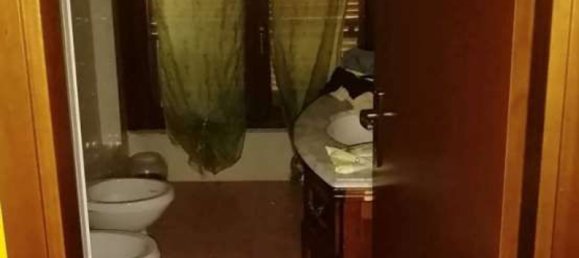 Apartamento de 4 dormitorios en Cilavegna, Italy No. 365288 11