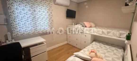 3 bedrooms Apartment in Paterna, Spain No. 175501 8