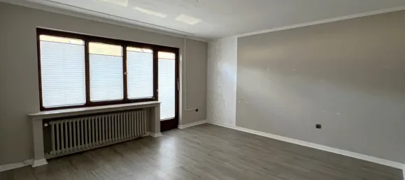 Casa de 4 dormitorios en Duisburg, Germany No. 23120 5