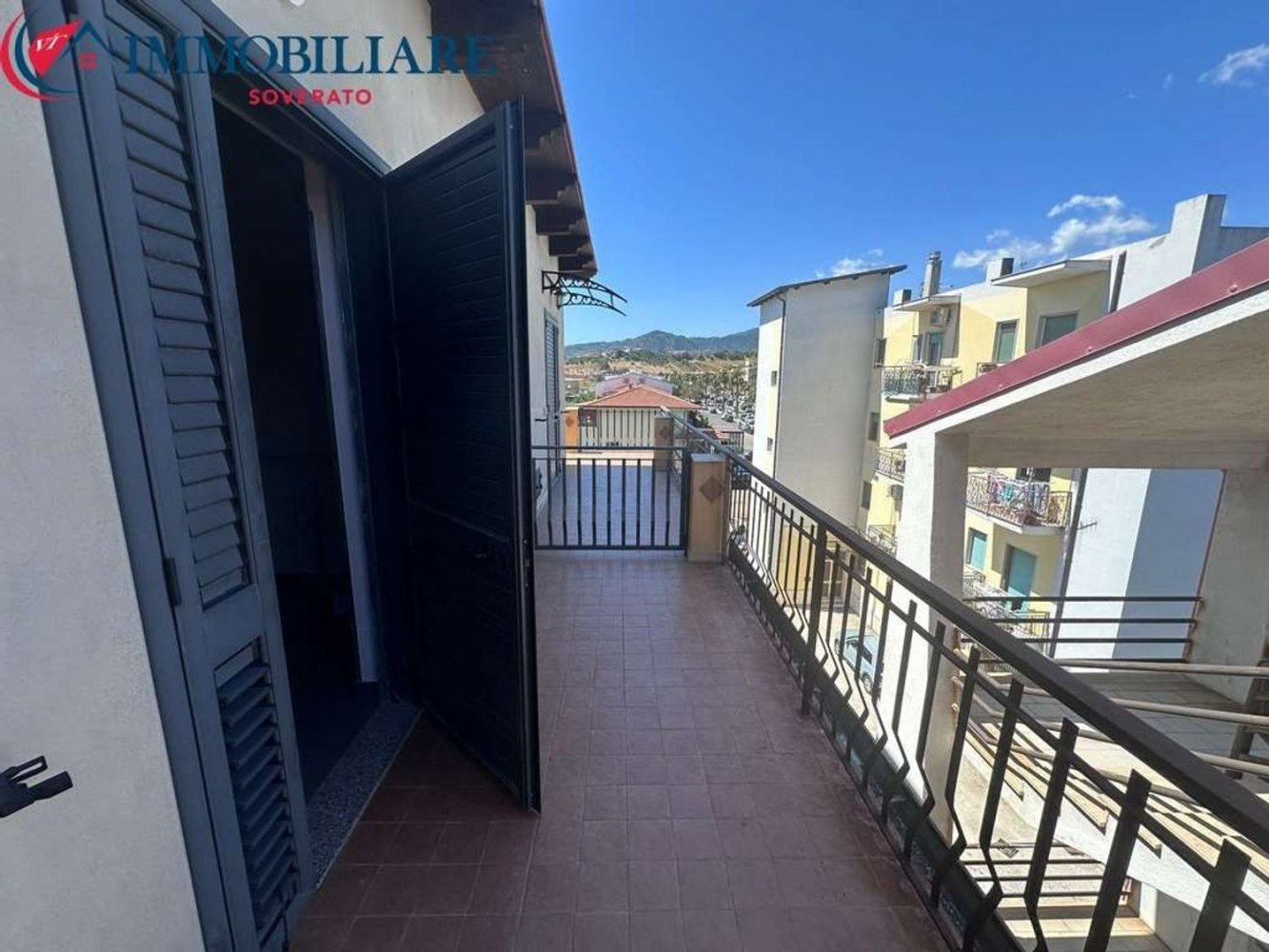 2-salle Appartement à Davoli, Italy No. 291062