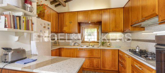 2 bedrooms House in Castiglione d'Orcia, Italy No. 129749 10