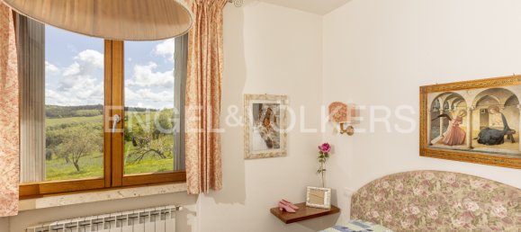 2 bedrooms House in Castiglione d'Orcia, Italy No. 129749 12