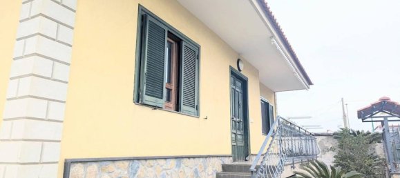 4-Zimmer Villa in Torre Annunziata, Italy, Nr. 32326 7