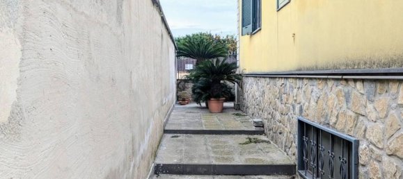 4-Zimmer Villa in Torre Annunziata, Italy, Nr. 32326 22