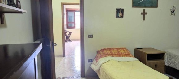 4-Zimmer Villa in Torre Annunziata, Italy, Nr. 32326 14