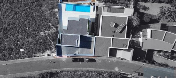 4 bedrooms House in Funchal, Portugal No. 123322 10