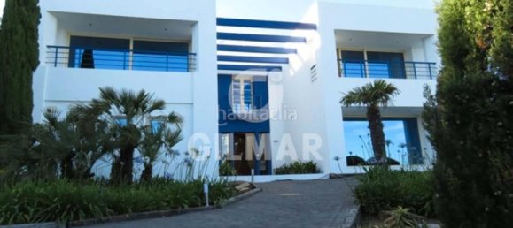 5 bedrooms House in Tarifa, Spain No. 165534 4