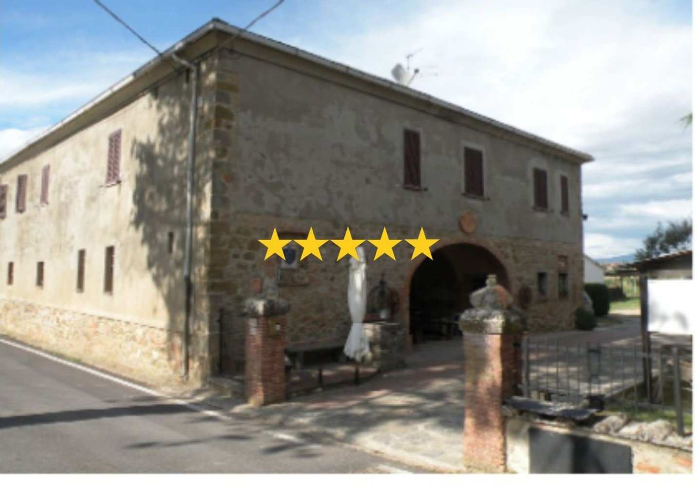 7 rooms Apartment in Sinalunga, Italy No. 200055