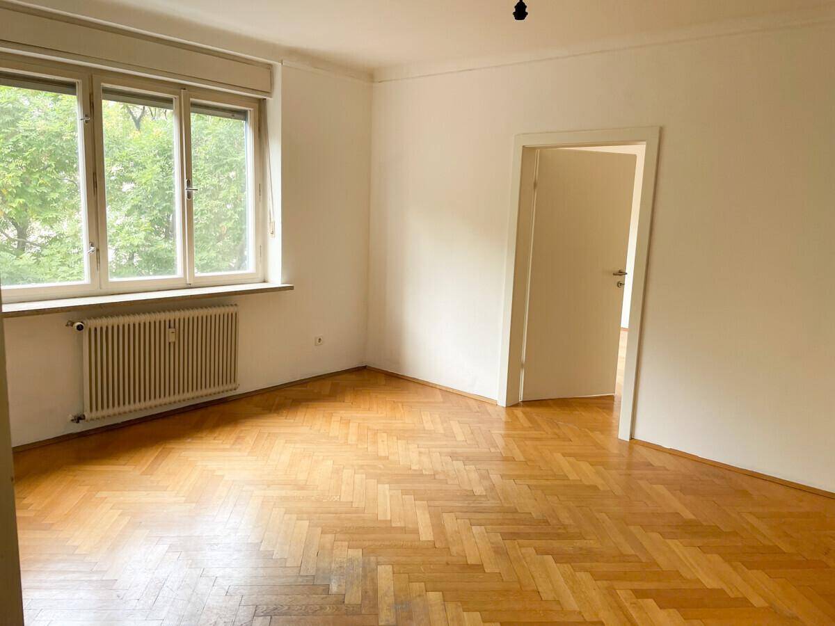 4-salle Appartement à Jakomini, Austria No. 228521