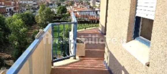 Квартира с 3 спальнями в Ардеа, Италия № 93902 5