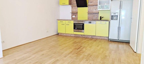 3غرفة شقة في Simmering, Austria رقم 221335 8