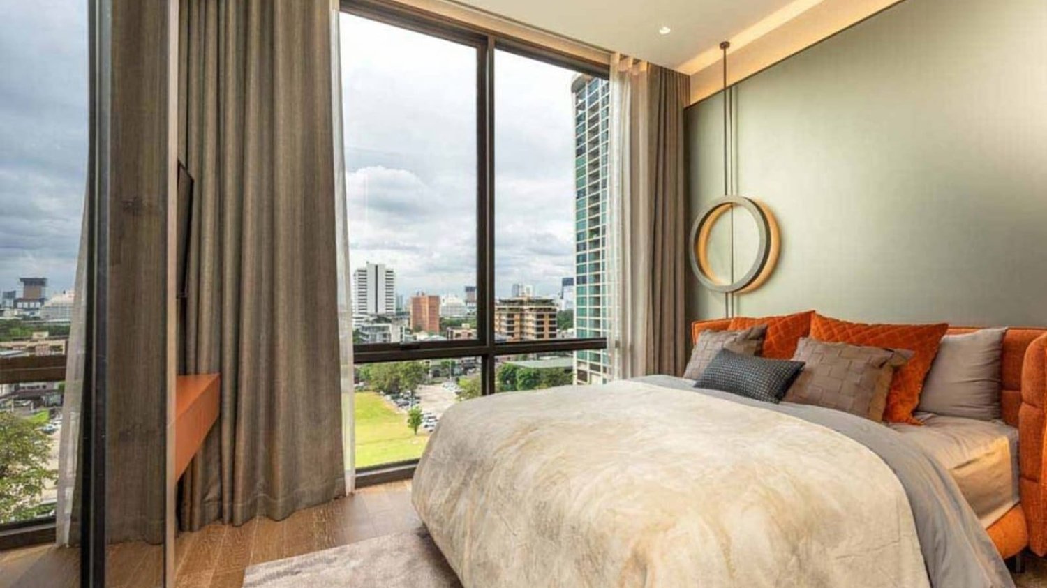 Кондоминиум  с 1 спальней в Muniq Langsuan, Бангкок, Таиланд № 28305