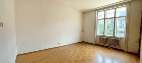 3 rooms Apartment in Hernals, Austria No. 243723 2