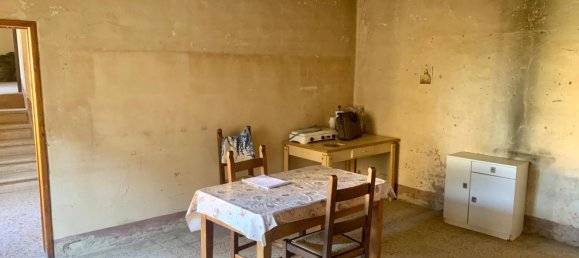 5 Schlafzimmer Doppelhaus in Terranuova Bracciolini, Italy, Nr. 370899 12