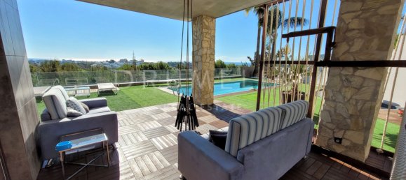 Вилла с 4 спальнями в Малага, Испания № 40973 7