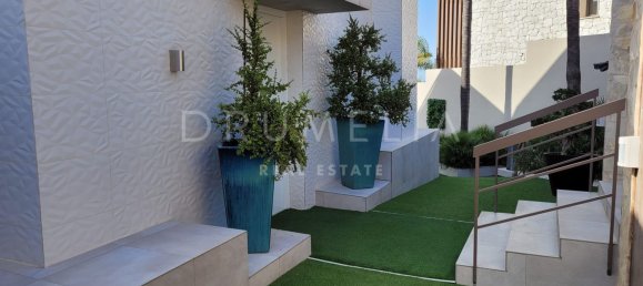 Вилла с 4 спальнями в Малага, Испания № 40973 36