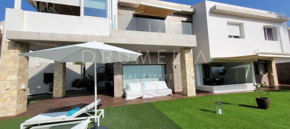 Вилла с 4 спальнями в Малага, Испания № 40973 43