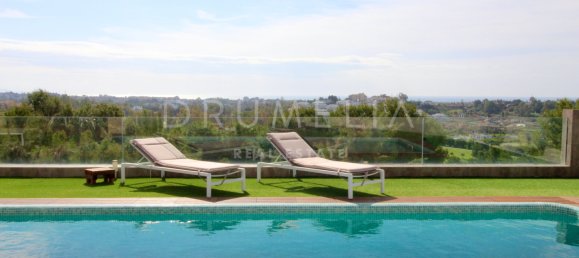 Вилла с 4 спальнями в Малага, Испания № 40973 23