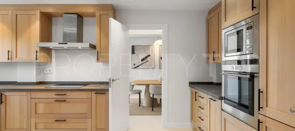 4 bedrooms Townhouse in Marbella, Spain No. 182188 12