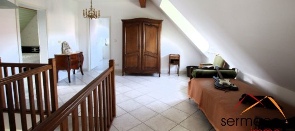 Casa de 9 habitaciónes en Woustviller, France No. 60973 9