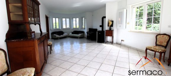 Casa de 9 habitaciónes en Woustviller, France No. 60973 3