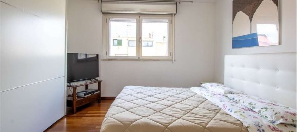 4-salle Duplex à Cagliari, Italy No. 262999 15