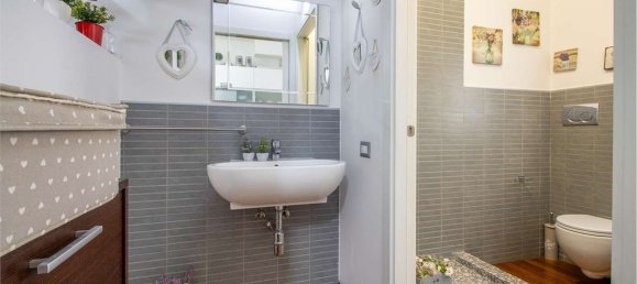 4-salle Duplex à Cagliari, Italy No. 262999 12