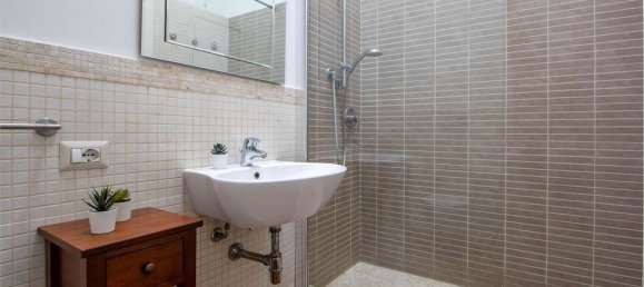 4-salle Duplex à Cagliari, Italy No. 262999 14