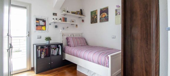 4-salle Duplex à Cagliari, Italy No. 262999 18