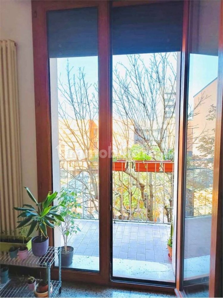 3 bedrooms Apartment in Bologna, Italy No. 271444