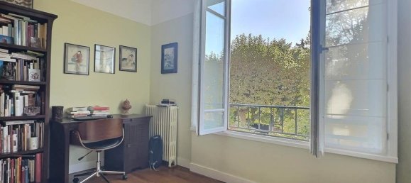 3 bedrooms House in Saint-Maur-des-Fosses, France No. 149026 9