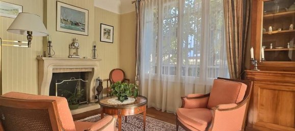 3 bedrooms House in Saint-Maur-des-Fosses, France No. 149026 4