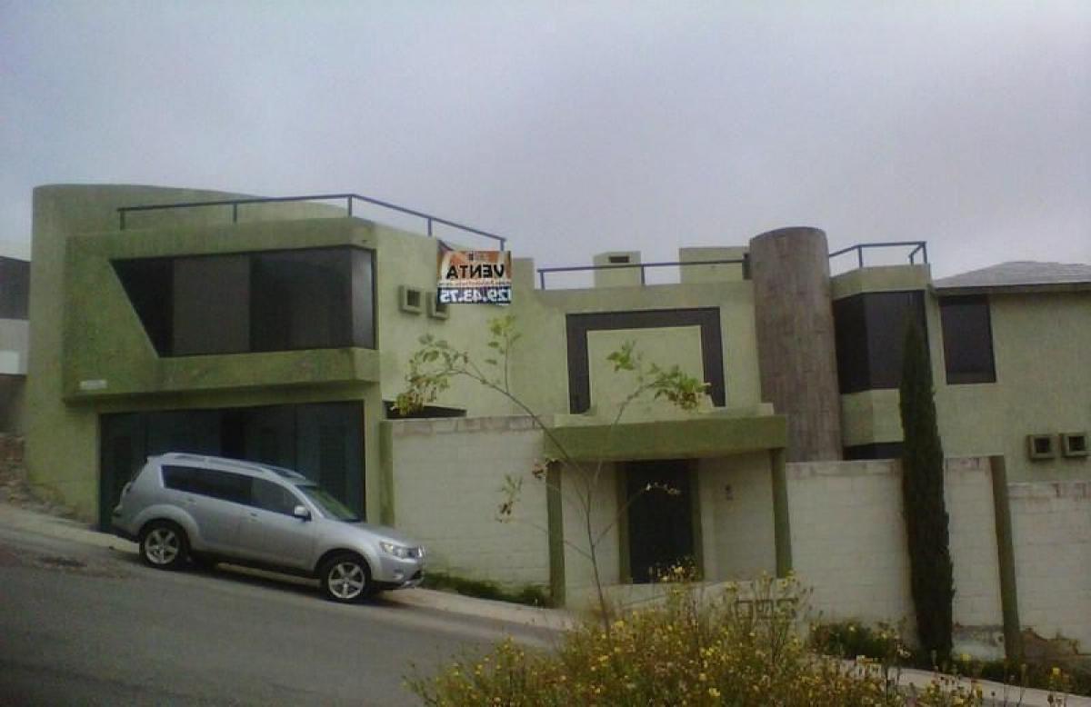 4 bedrooms House in San Luis Potosi, Mexico No. 157958