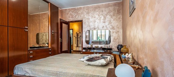 2 bedrooms Apartment in Turin, Italy No. 312837 22