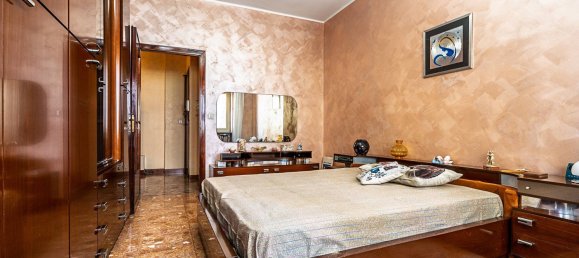 2 bedrooms Apartment in Turin, Italy No. 312837 21