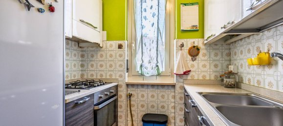 2 bedrooms Apartment in Turin, Italy No. 312837 12