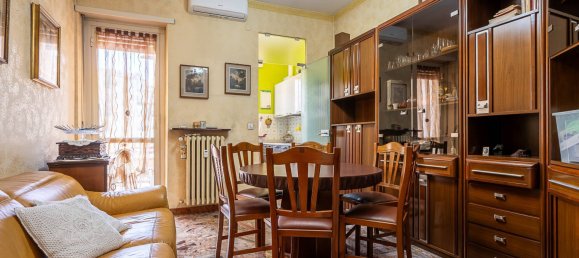 2 bedrooms Apartment in Turin, Italy No. 312837 8