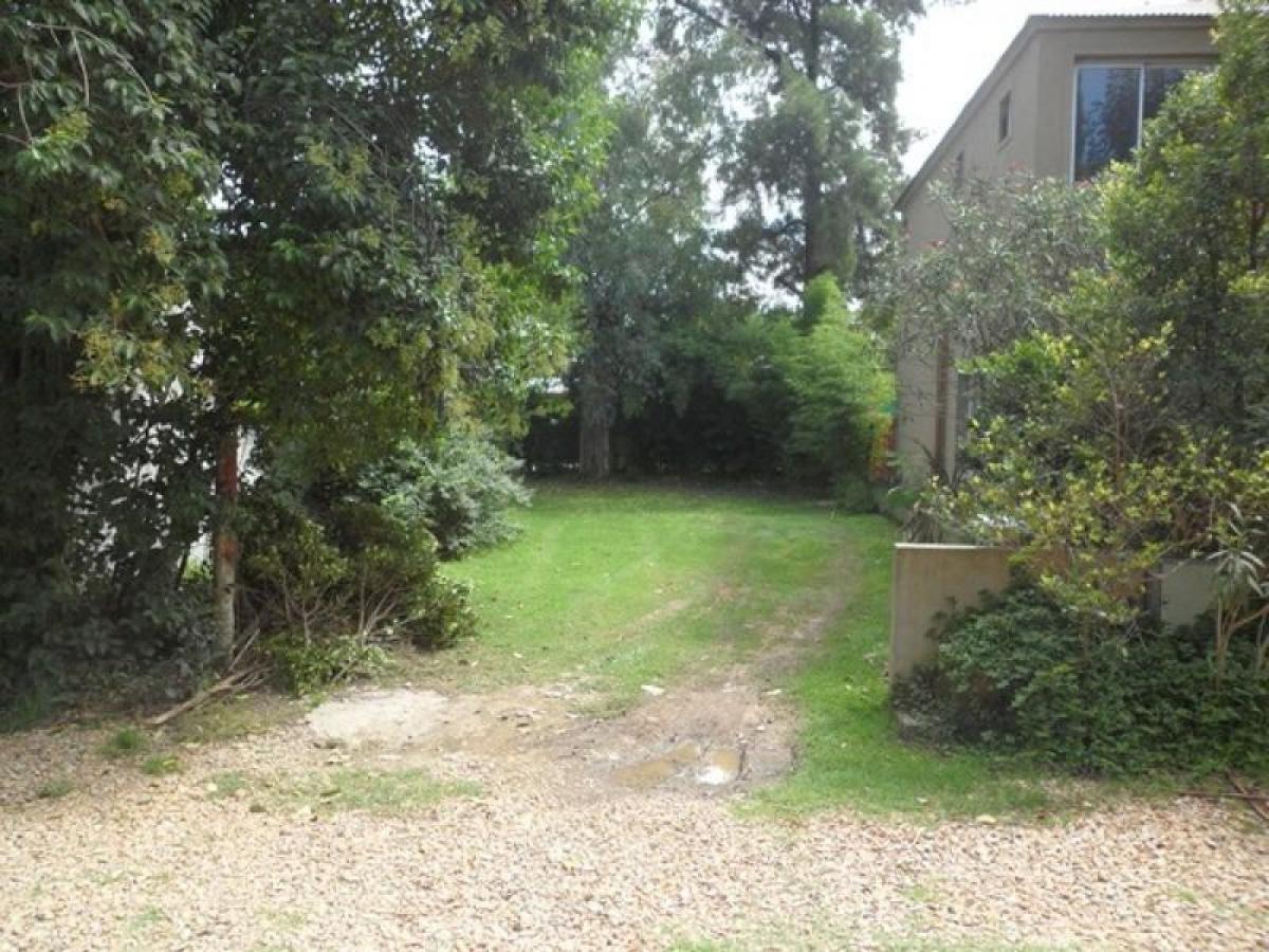  Land in Escobar, Argentina No. 119137