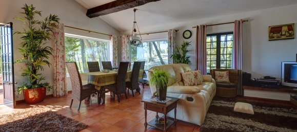 3 bedrooms House in Sesimbra, Portugal No. 51227 6