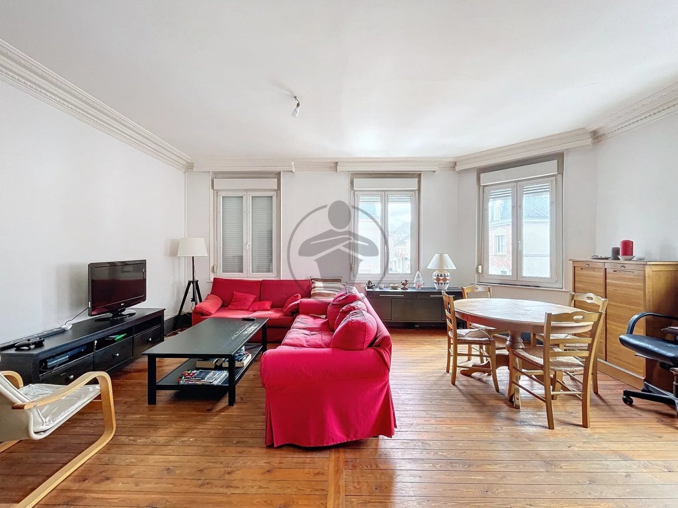 Edifício em Saint-Quentin, France 163 m² N.º 224854