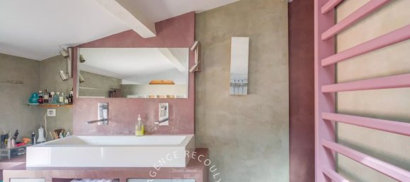 3 bedrooms House in Marseille, France No. 351486 9