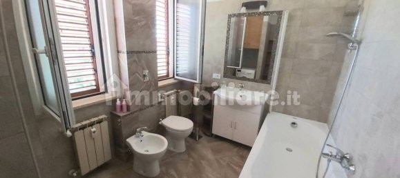 4 Schlafzimmer Wohnung in Trieste, Italy, Nr. 375387 8