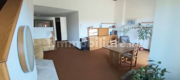 4 Schlafzimmer Wohnung in Trieste, Italy, Nr. 375387 2