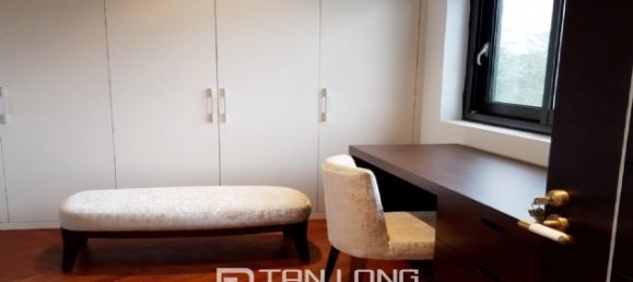 4 bedrooms Villa in Tay Ho, Vietnam No. 1169 10