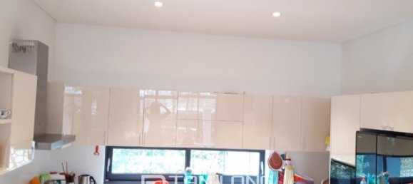 4 bedrooms Villa in Tay Ho, Vietnam No. 1169 6