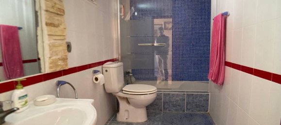 Apartamento de 2 dormitorios en Benidorm, Spain No. 152257 10