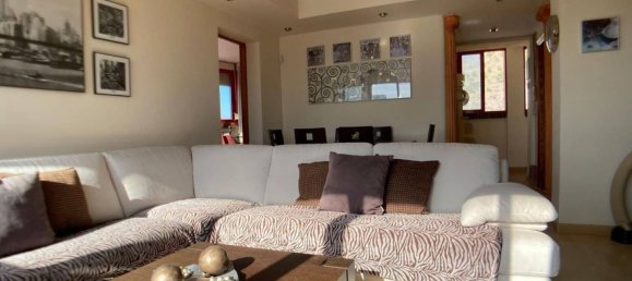 Apartamento de 2 dormitorios en Benidorm, Spain No. 152257 2