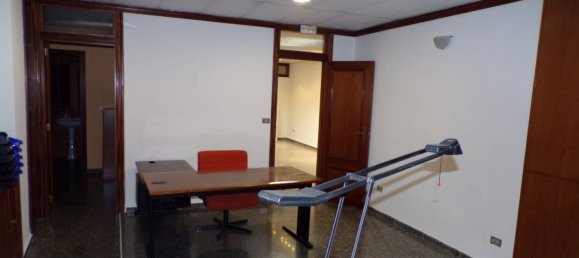 140m² Office in Castellon de la Plana, Spain No. 106106 17