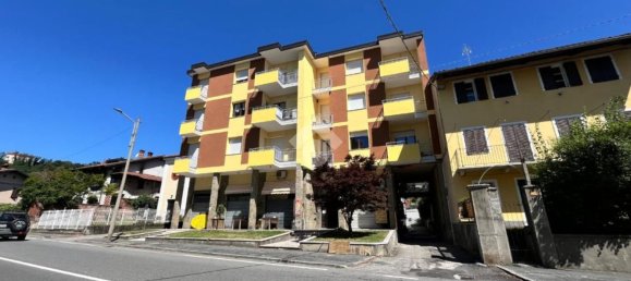 4 bedrooms Apartment in Castellamonte, Italy No. 379501 5