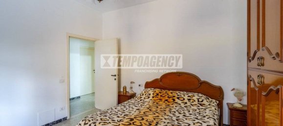 3 rooms Apartment in Monte San Giusto, Italy No. 262680 10